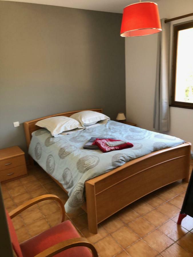 Maison D'En Face Salavas Dış mekan fotoğraf